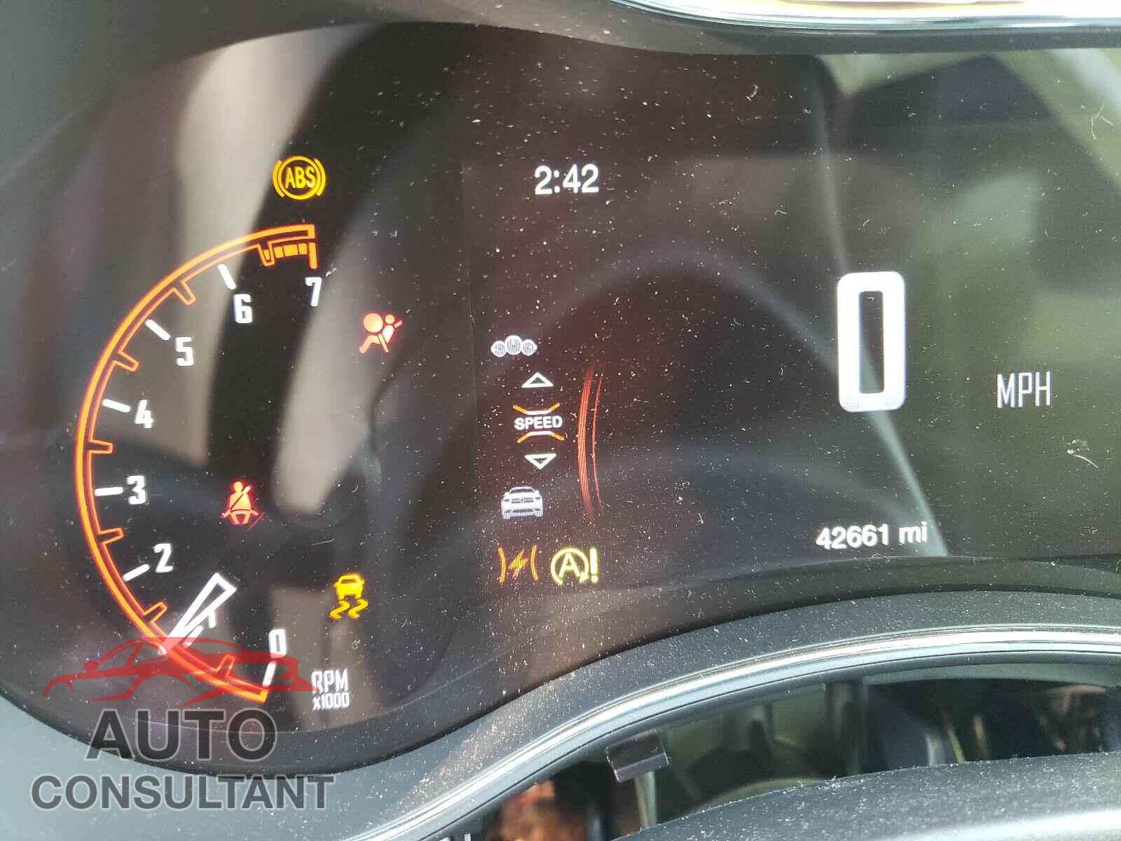 DODGE DURANGO 2018 - 1C4RDHAG8JC209296