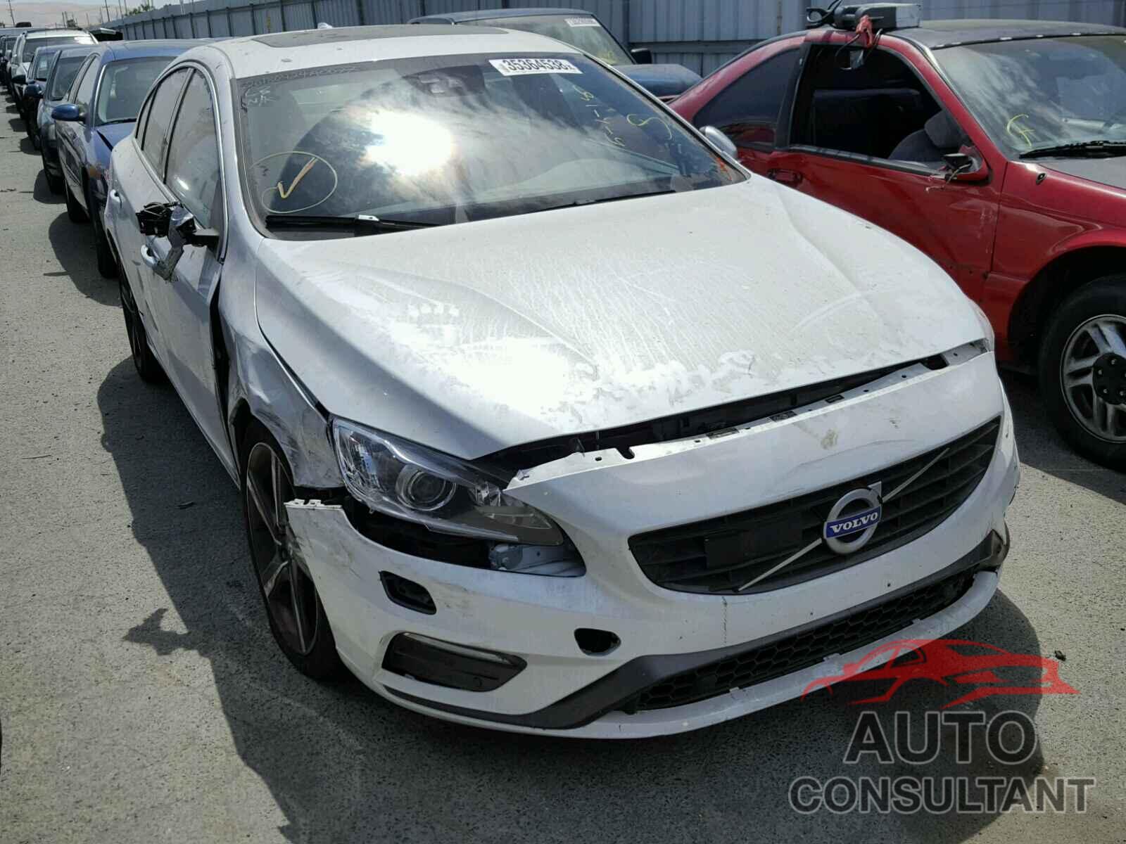 VOLVO S60 2016 - YV149MTS5G2415836