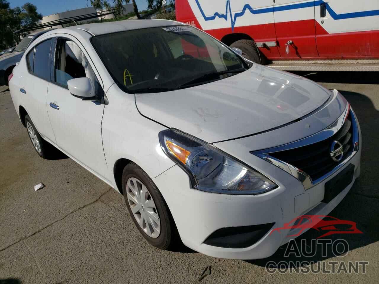NISSAN VERSA 2019 - 3N1CN7AP5KL831697