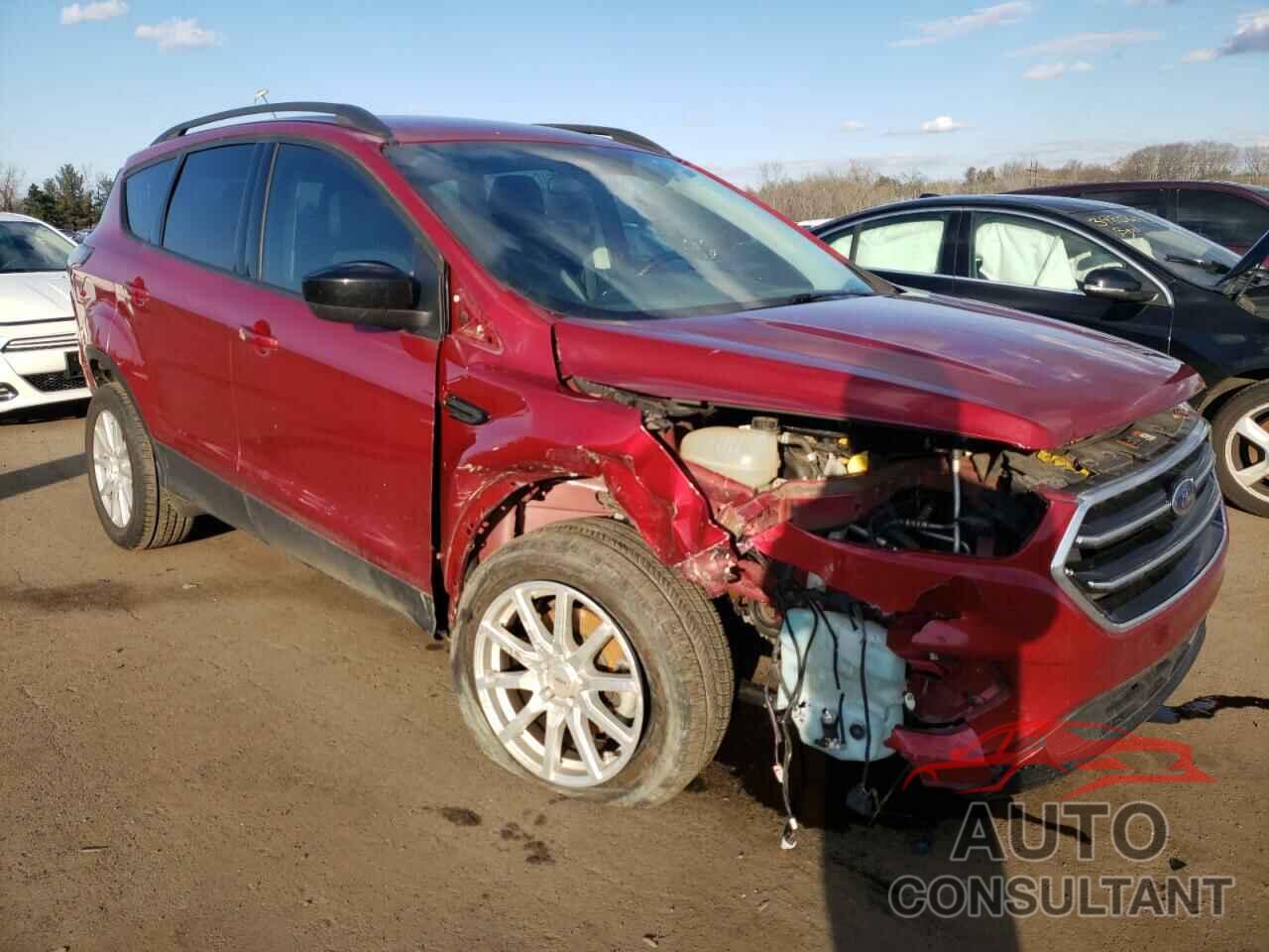 FORD ESCAPE 2017 - 1FMCU0GD4HUA74788