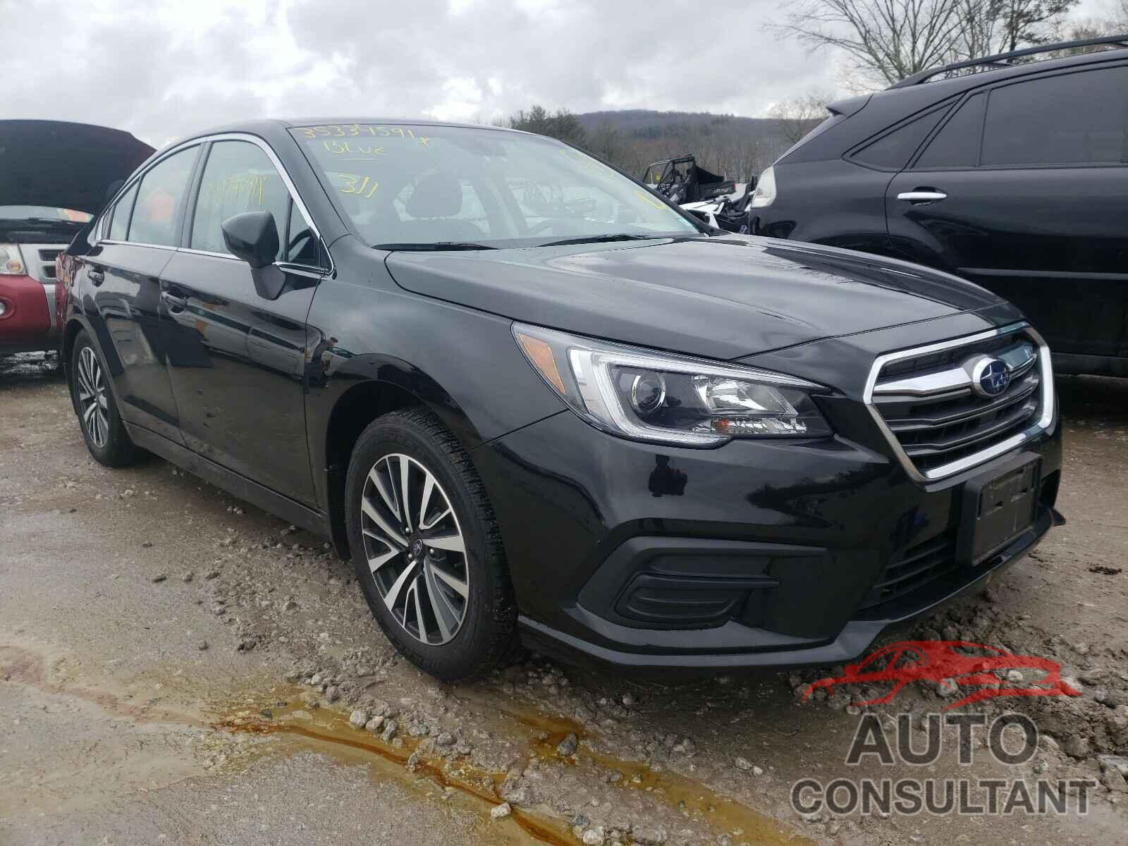 SUBARU LEGACY 2019 - 4S3BNAF64K3030194
