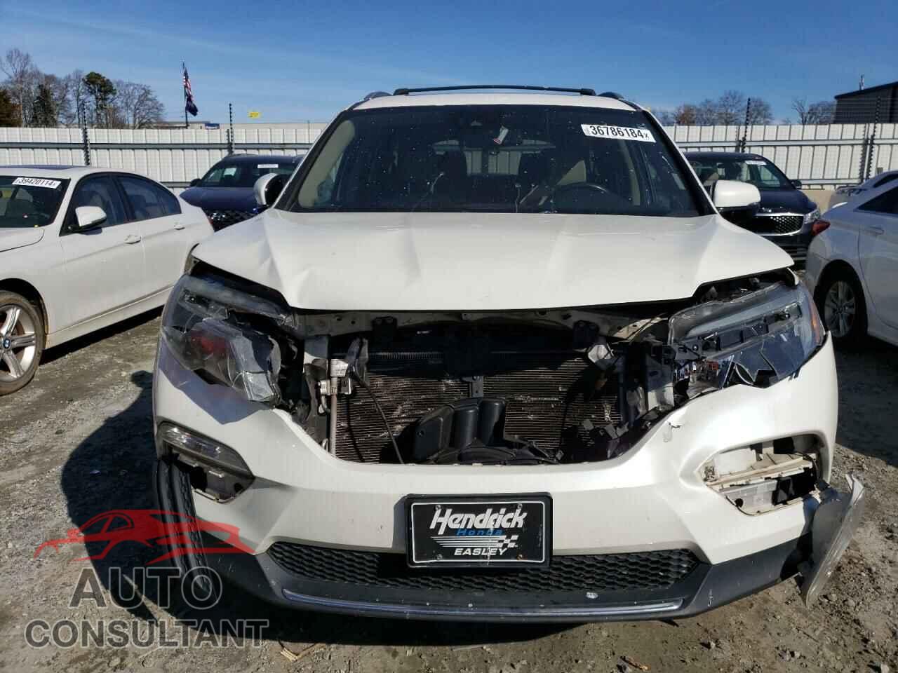 HONDA PILOT 2017 - 5FNYF6H09HB061658