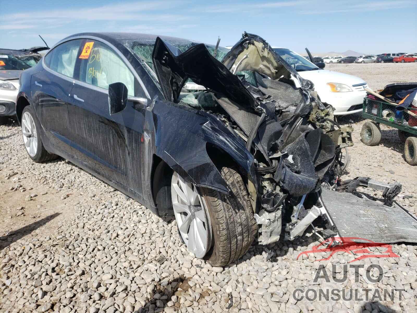 TESLA MODEL 3 2018 - 5YJ3E1EBXJF117134