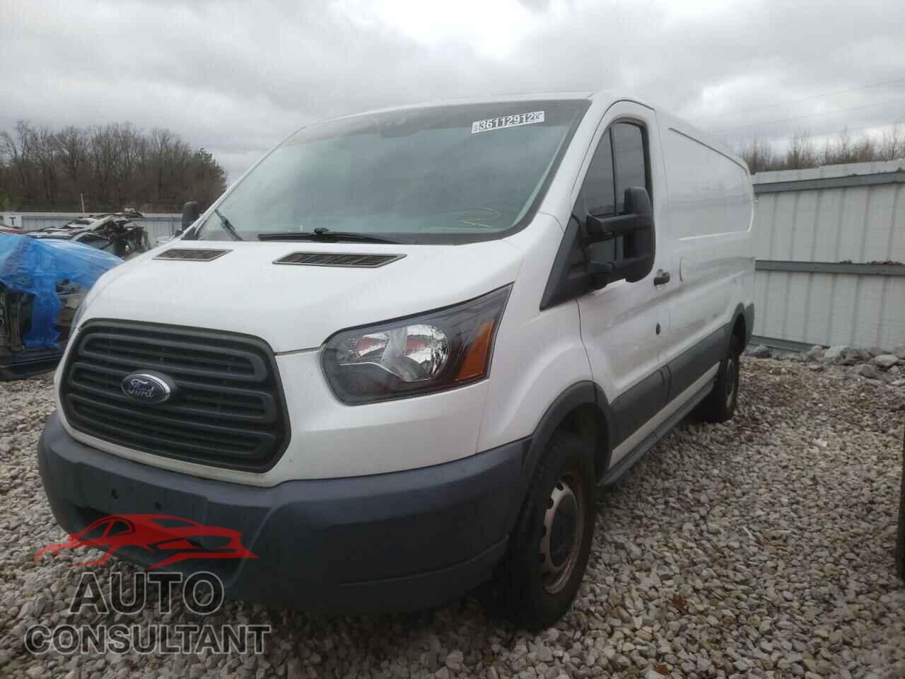 FORD TRANSIT CO 2016 - 1FTYR1YM7GKB14887