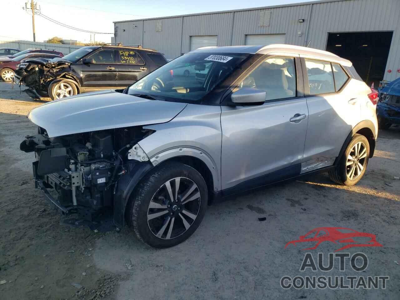 NISSAN KICKS 2020 - 3N1CP5CV4LL537607