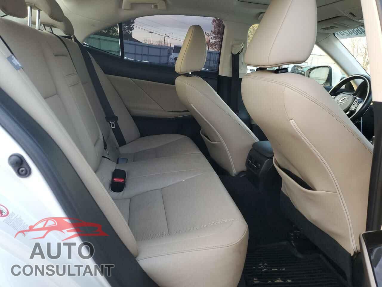 LEXUS IS 2017 - JTHCM1D26H5018762