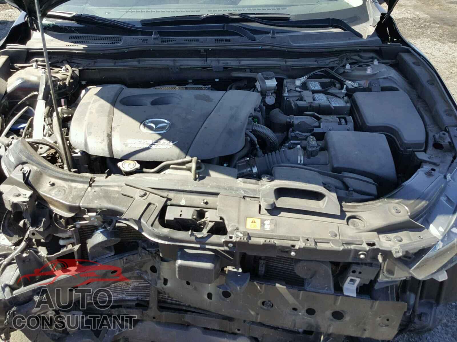 MAZDA 3 2017 - 3MZBN1V78HM151583