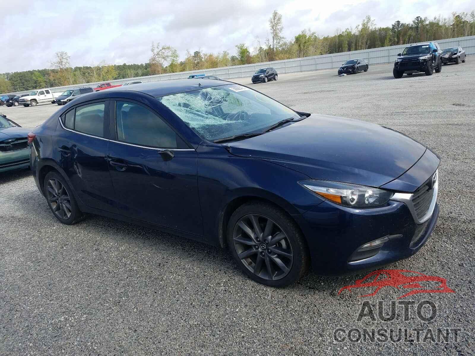 MAZDA 3 2018 - 3MZBN1V39JM270813