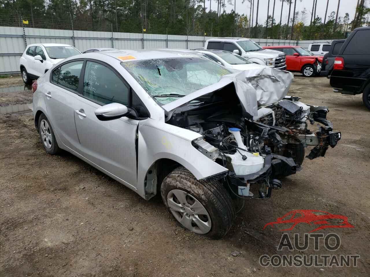 KIA FORTE 2017 - 3KPFK4A71HE067152