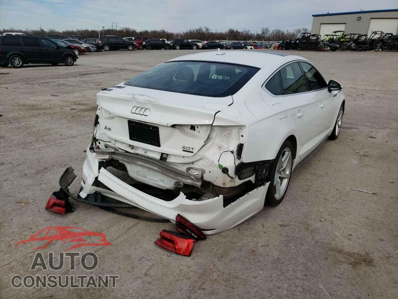AUDI A5 2018 - WAUDNCF51JA004932
