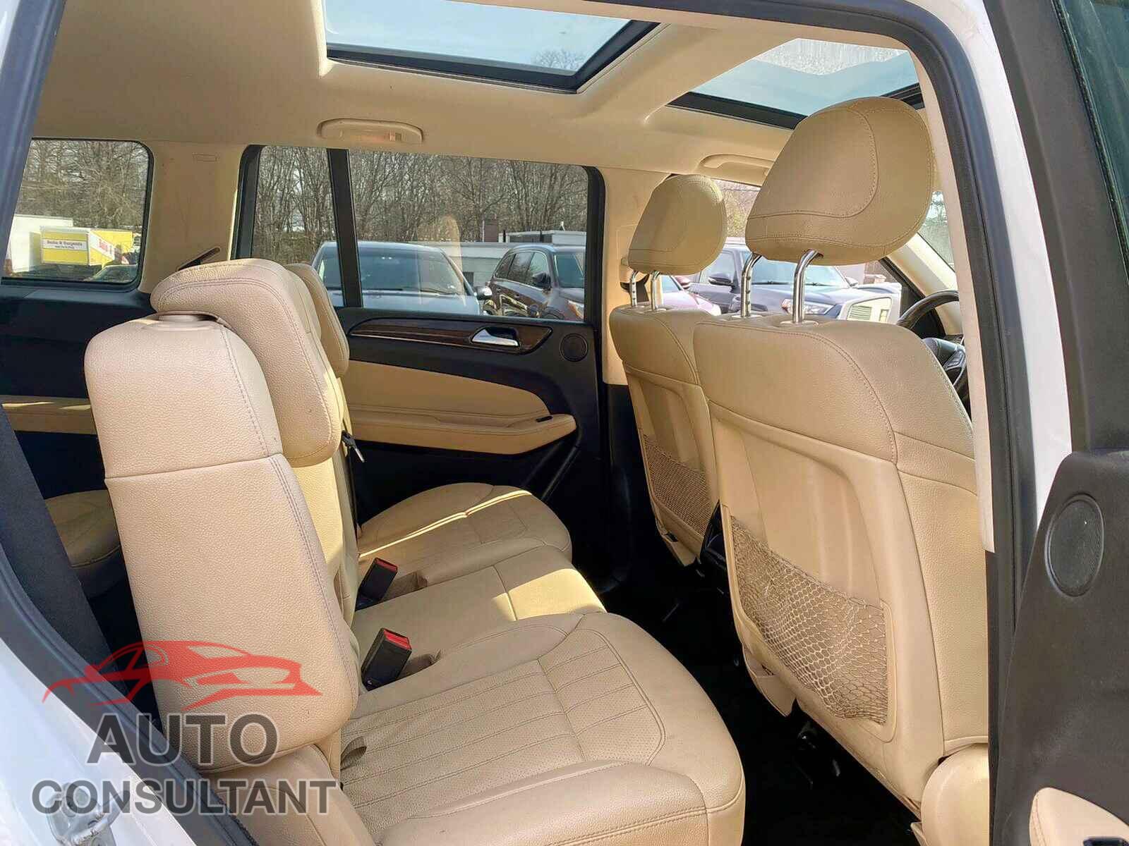MERCEDES-BENZ GLS-CLASS 2017 - 4JGDF6EE2HA802557