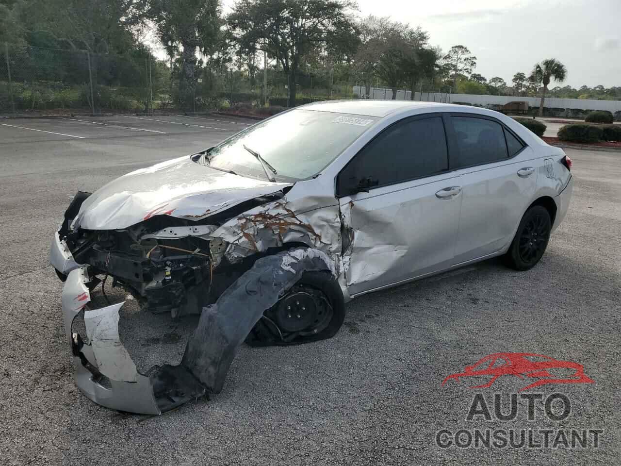 TOYOTA COROLLA 2018 - 5YFBURHE4JP777144
