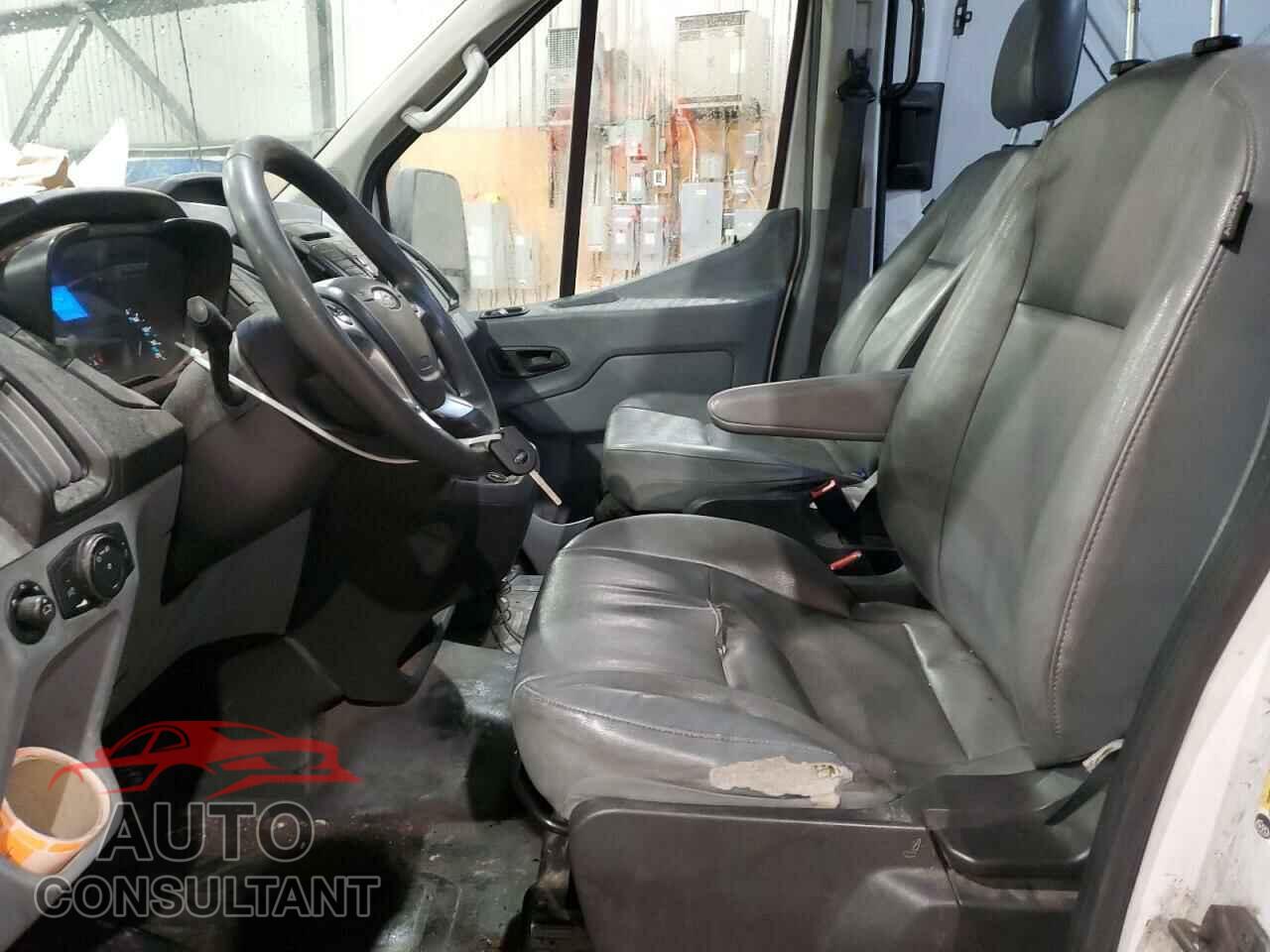 FORD TRANSIT 2018 - 1FTYE2CM7JKB00780