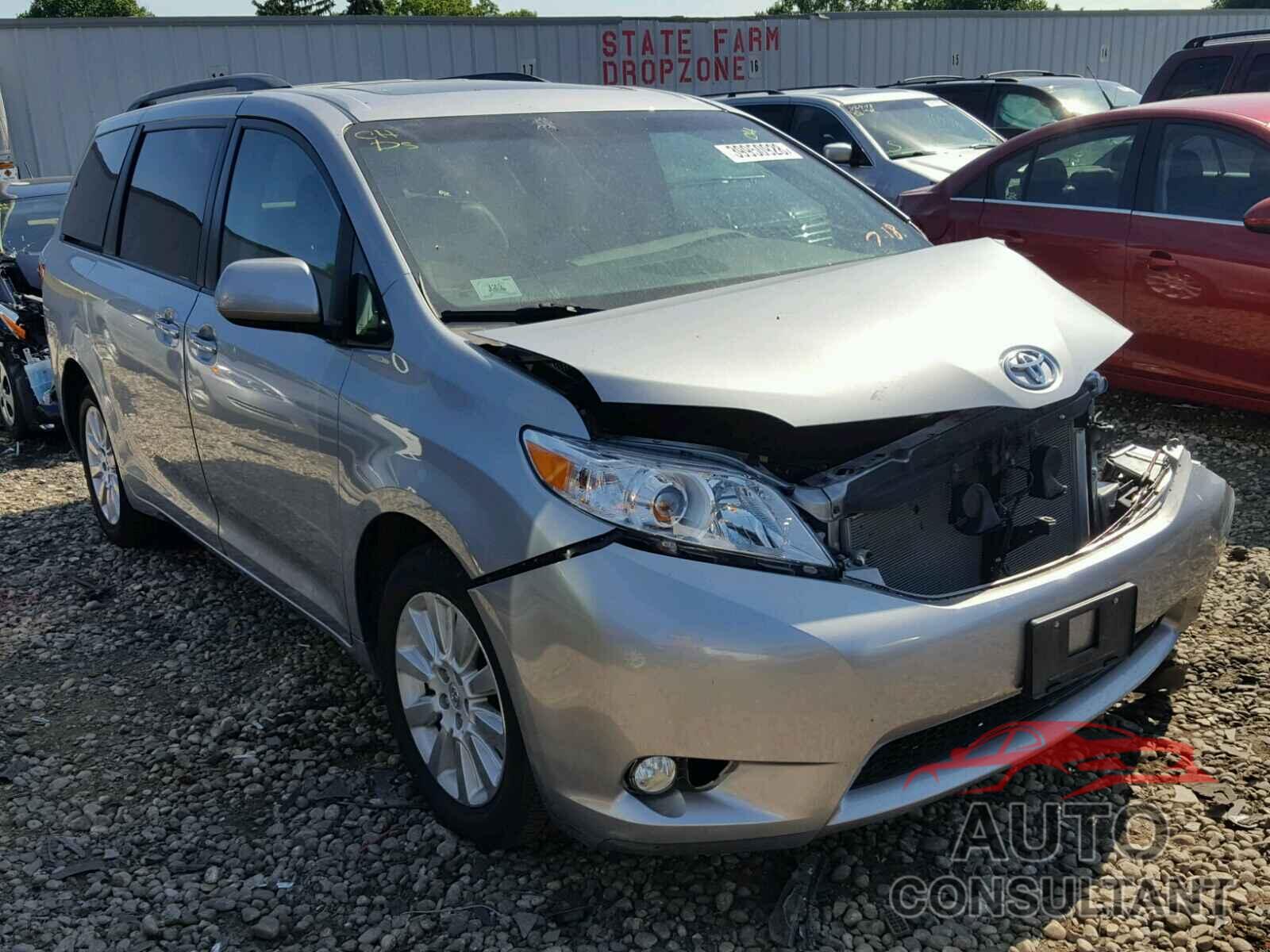 TOYOTA SIENNA 2015 - 5TDDK3DC4FS118155