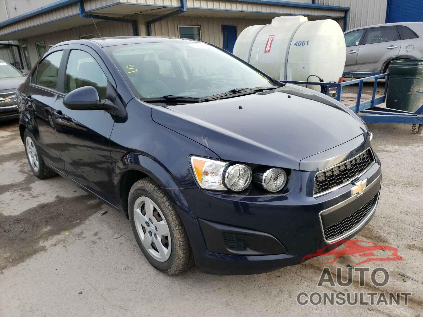 CHEVROLET SONIC 2016 - 1G1JA5SG8G4127244