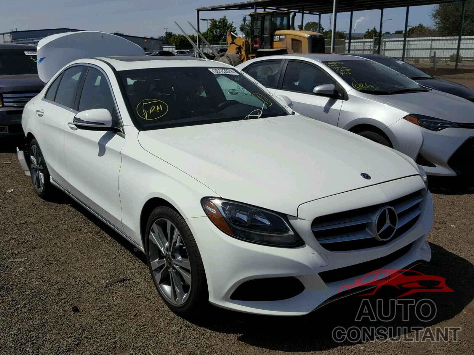 MERCEDES-BENZ C300 2018 - 55SWF4JB7JU246478
