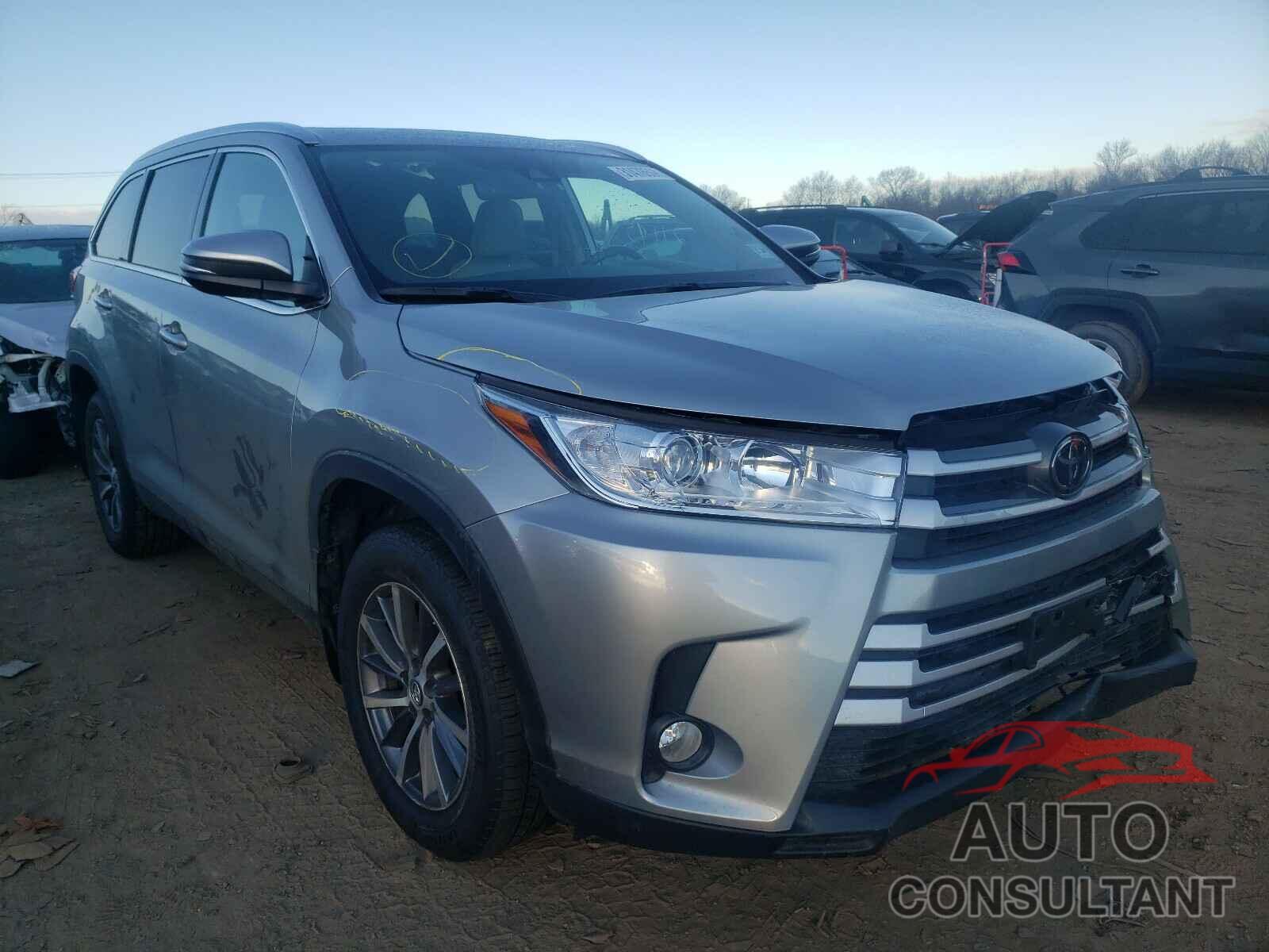 TOYOTA HIGHLANDER 2019 - 5TDJZRFHXKS578425