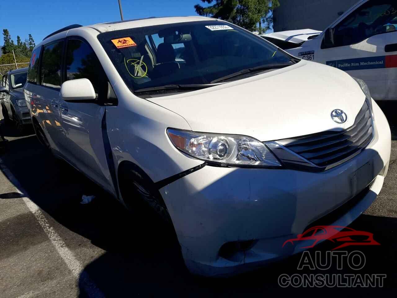 TOYOTA SIENNA 2017 - 5TDYZ3DC5HS899798