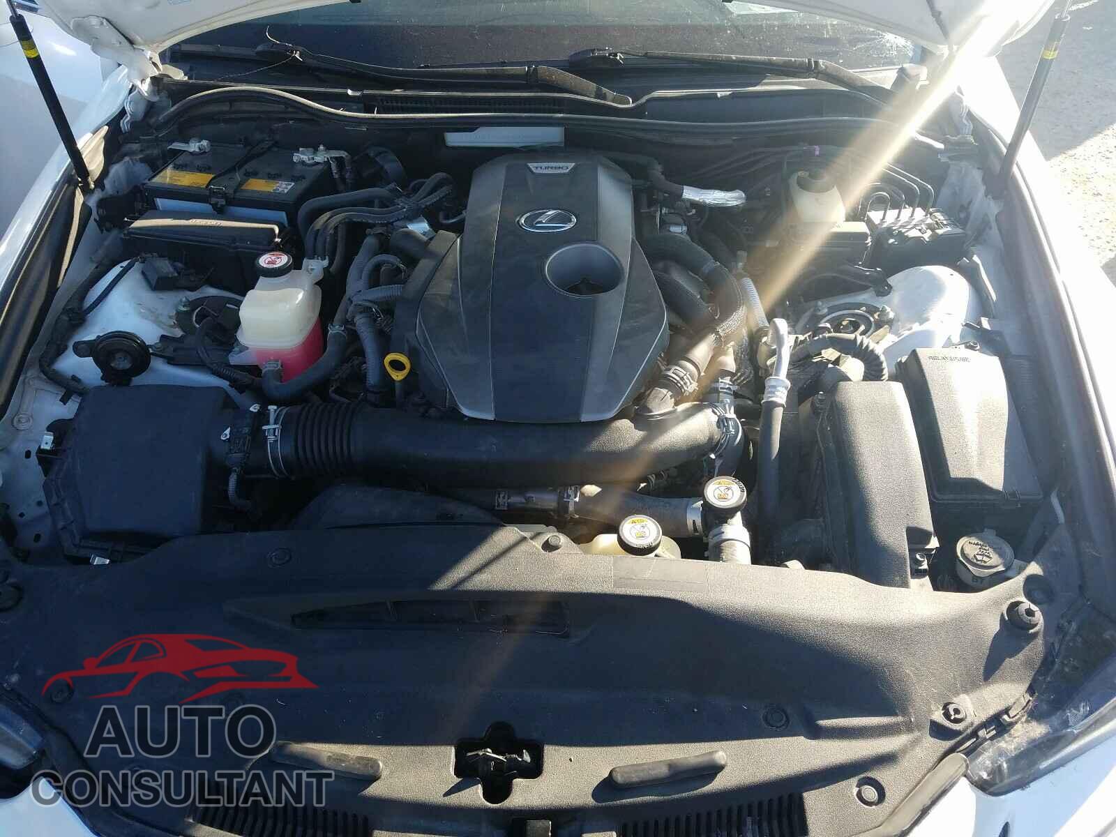 LEXUS IS 2017 - JTHBA1D20H5049901
