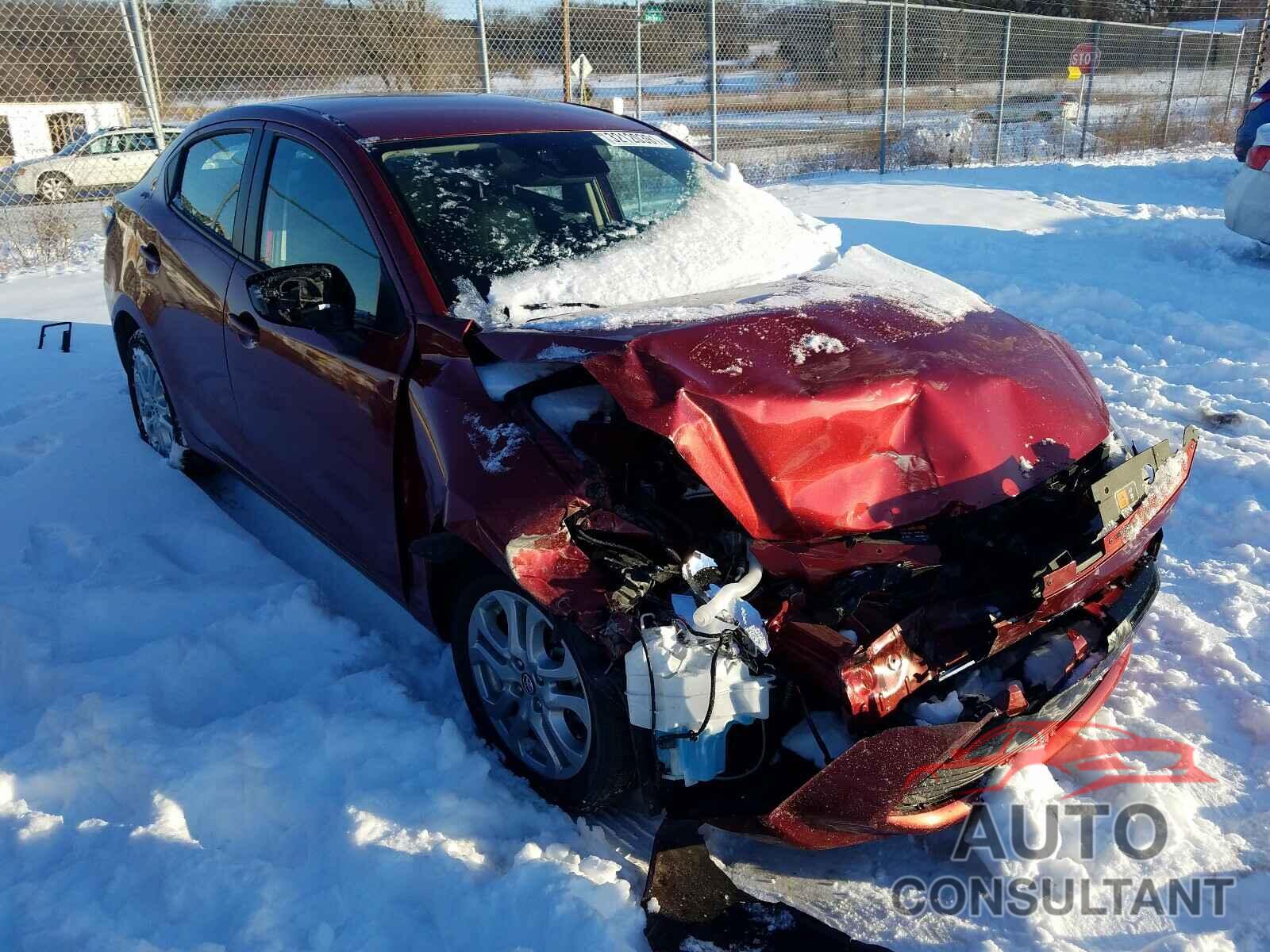 TOYOTA YARIS 2017 - 3MYDLBYV5HY148460