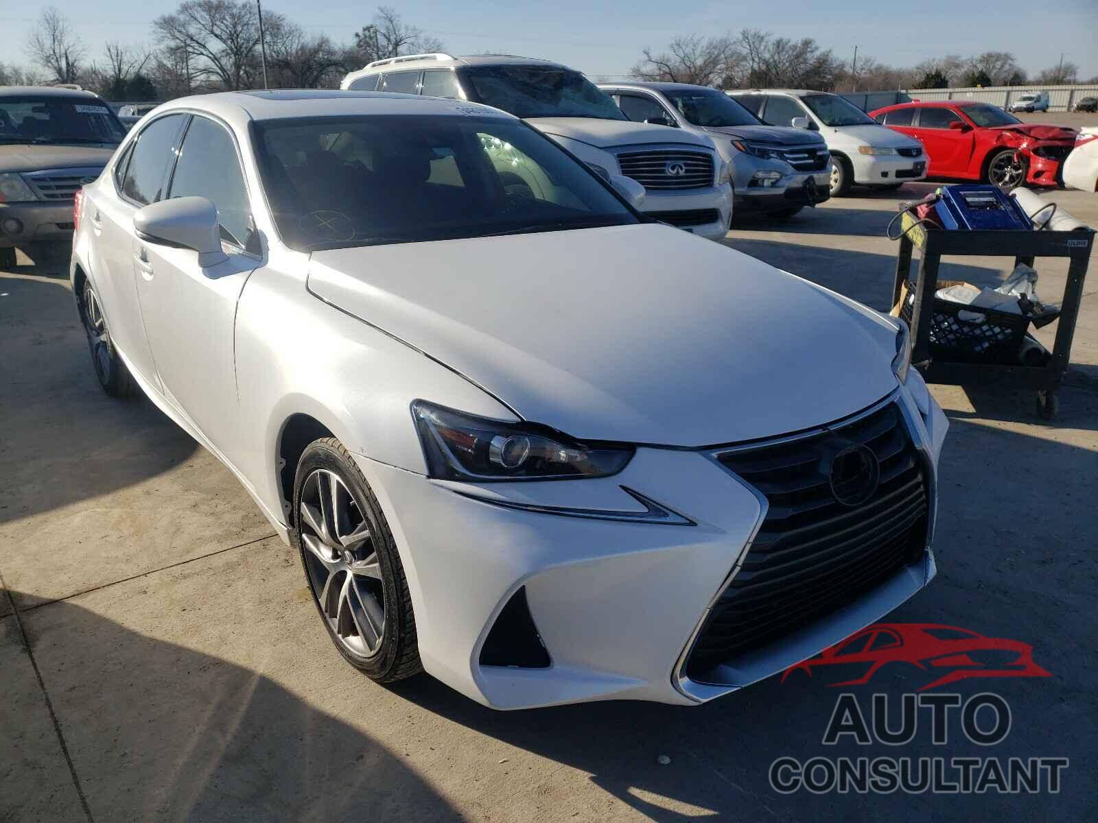 LEXUS IS 2018 - JTHBA1D21J5071265