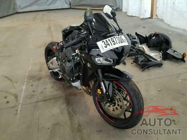 HONDA CBR CYCLE 2015 - JH2PC400XFK800340