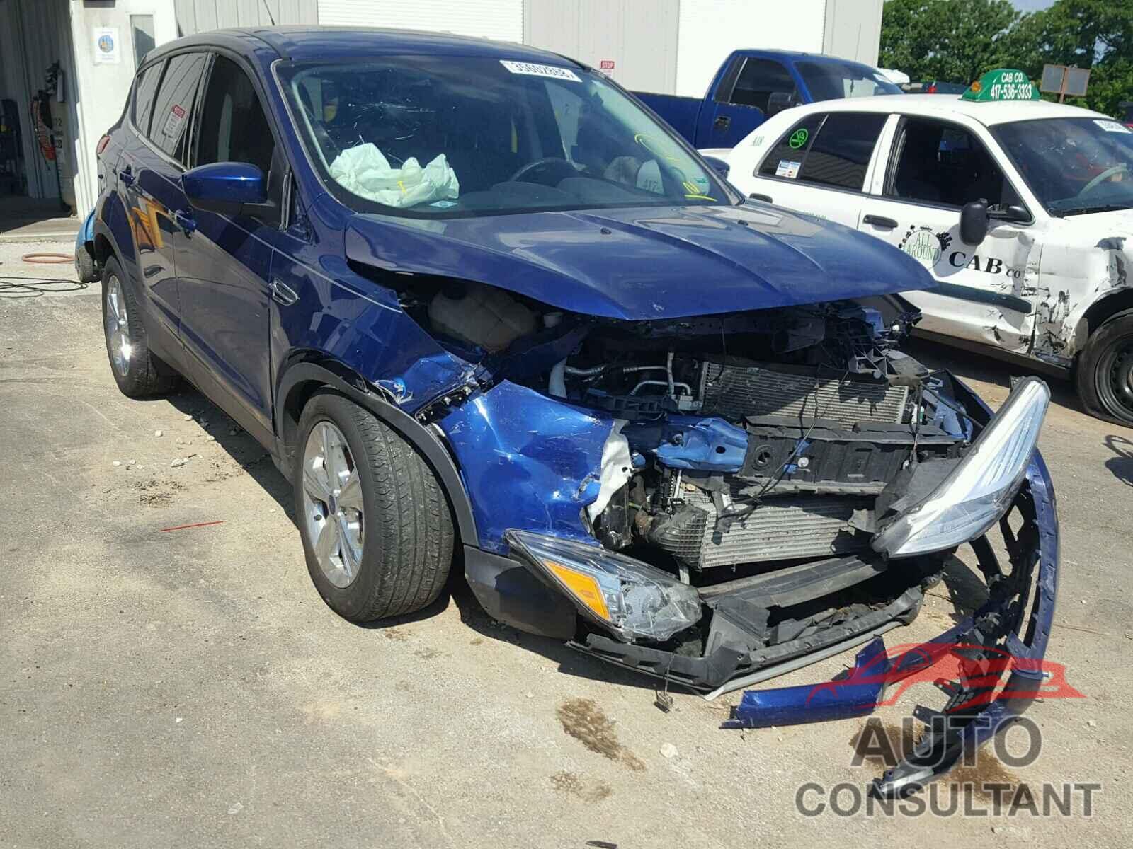 FORD ESCAPE 2015 - 1FMCU0G92FUC81172