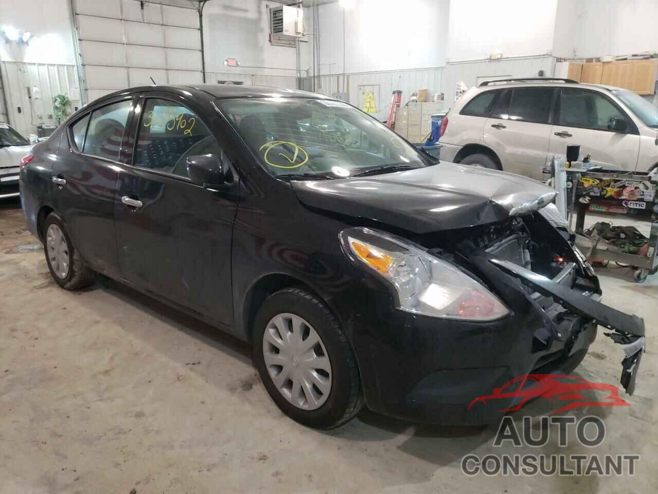 NISSAN VERSA 2019 - 3N1CN7AP9KL876335