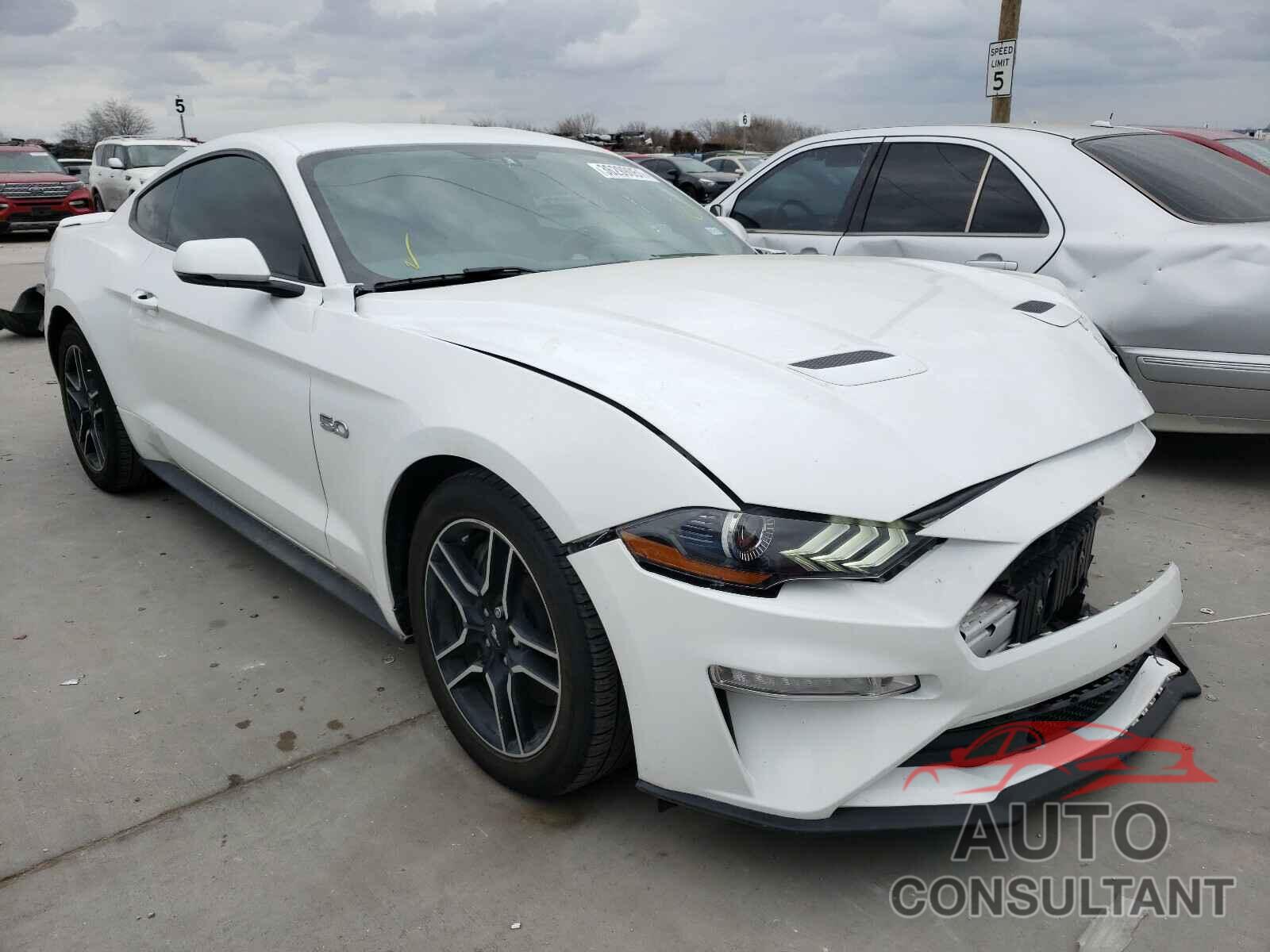FORD MUSTANG 2020 - 1FA6P8CF3L5124183