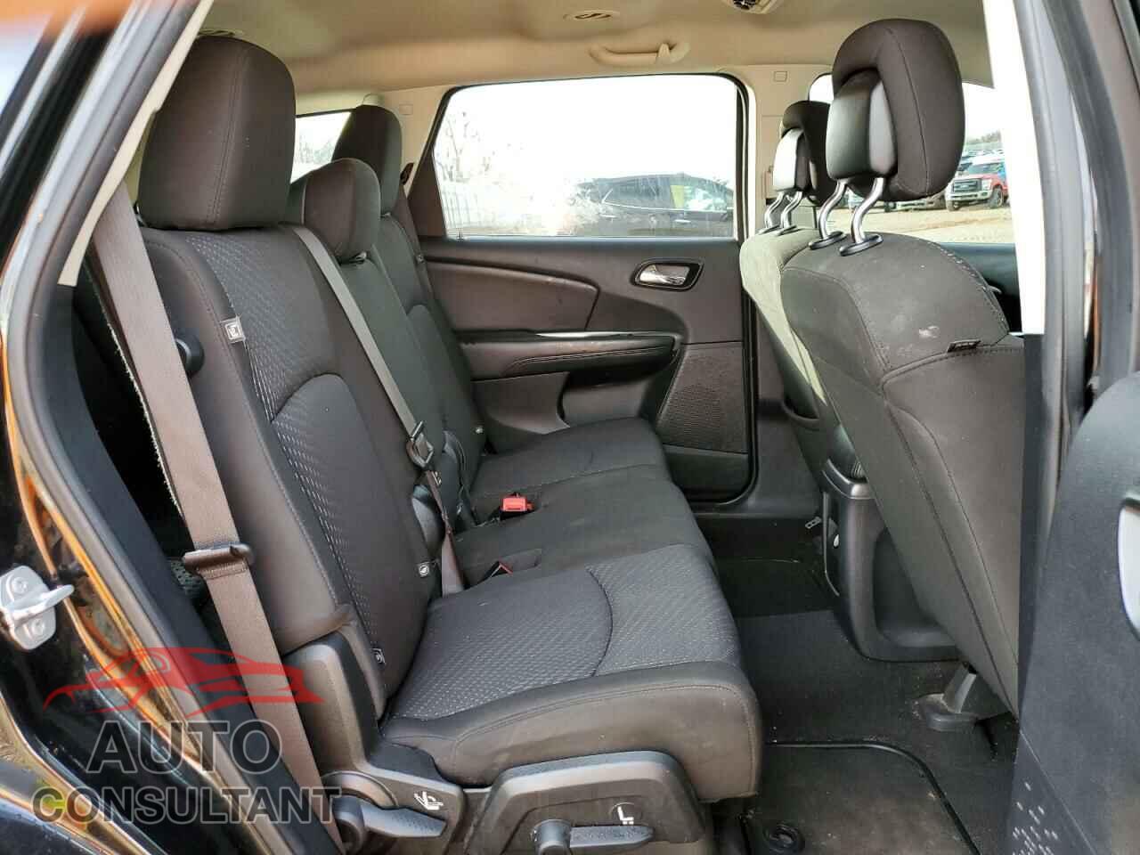DODGE JOURNEY 2019 - 3C4PDCBB0KT756310