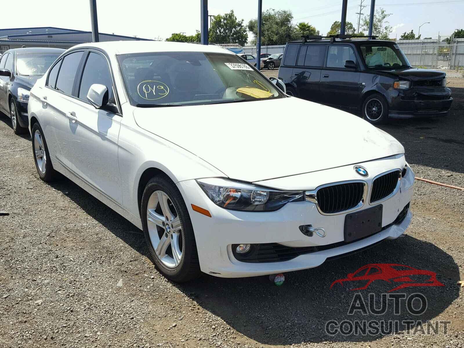 BMW 3 SERIES 2015 - WBA3C1C5XFP853018