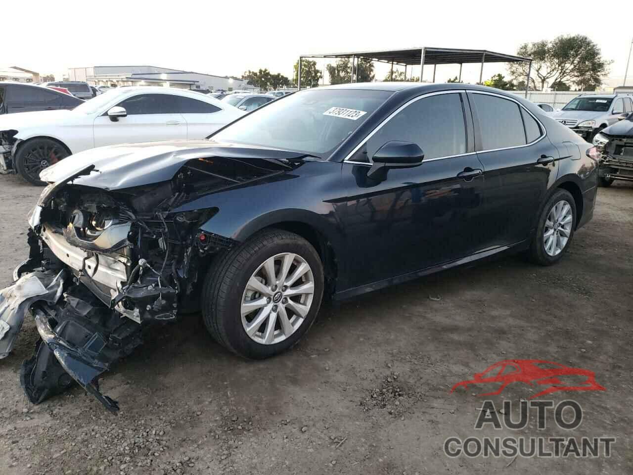 TOYOTA CAMRY 2019 - 4T1B11HK7KU733218
