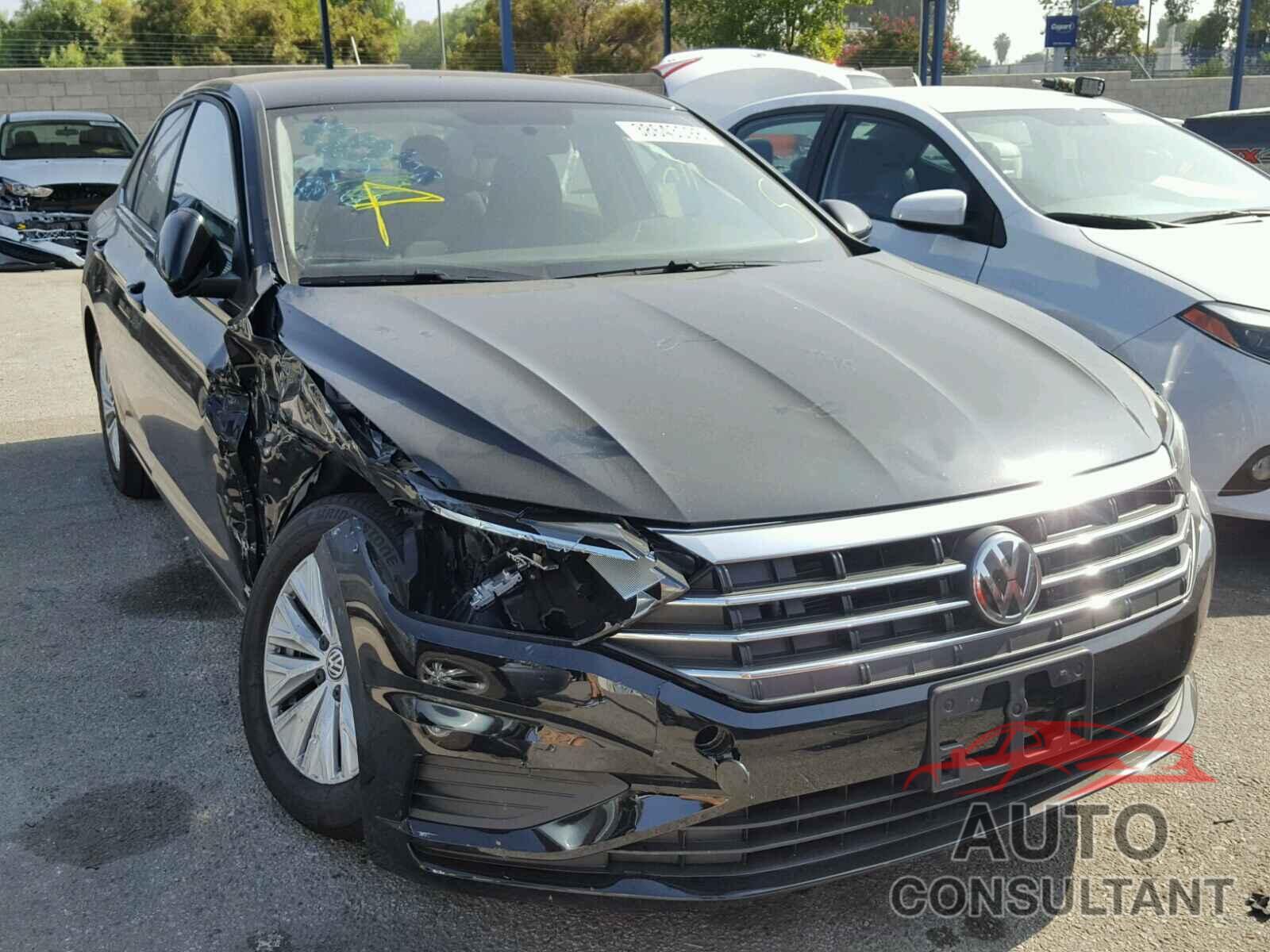 VOLKSWAGEN JETTA 2019 - 3VWC57BU5KM020846