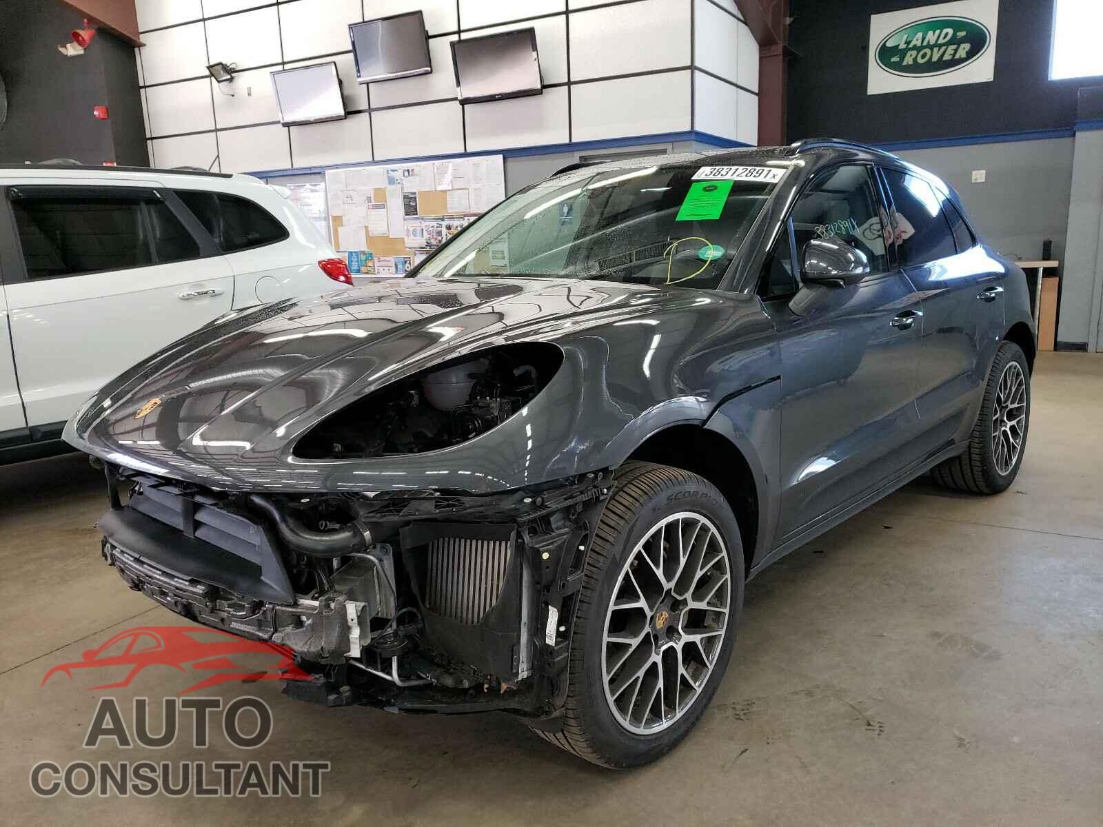 PORSCHE MACAN 2017 - WP1AB2A55HLB14041