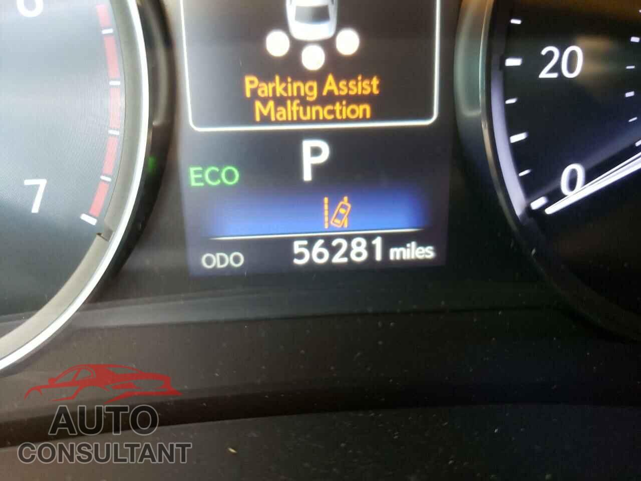 LEXUS IS 2017 - JTHBA1D28H5043621