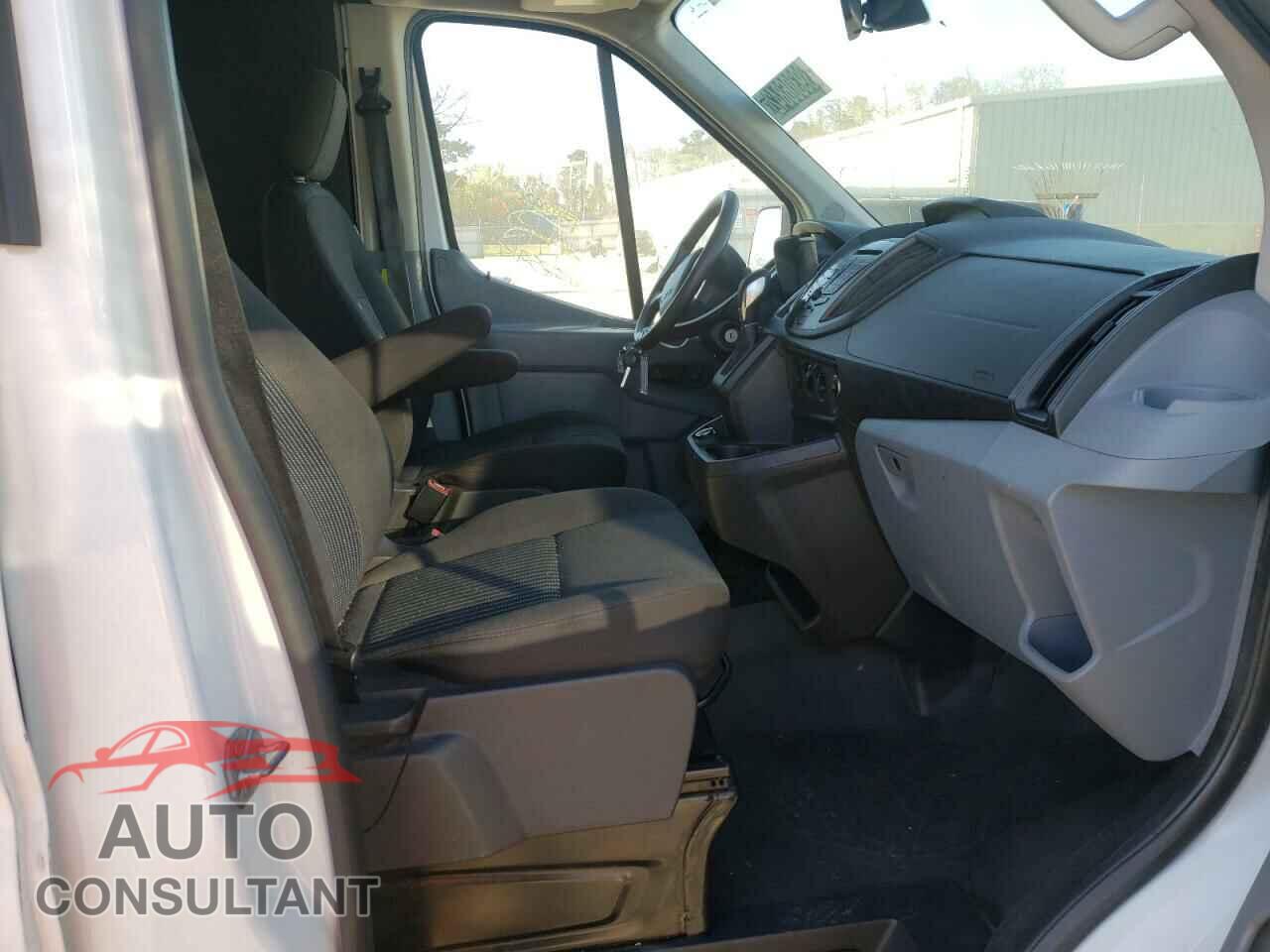 FORD TRANSIT CO 2019 - 1FTYR2CM1KKB07844