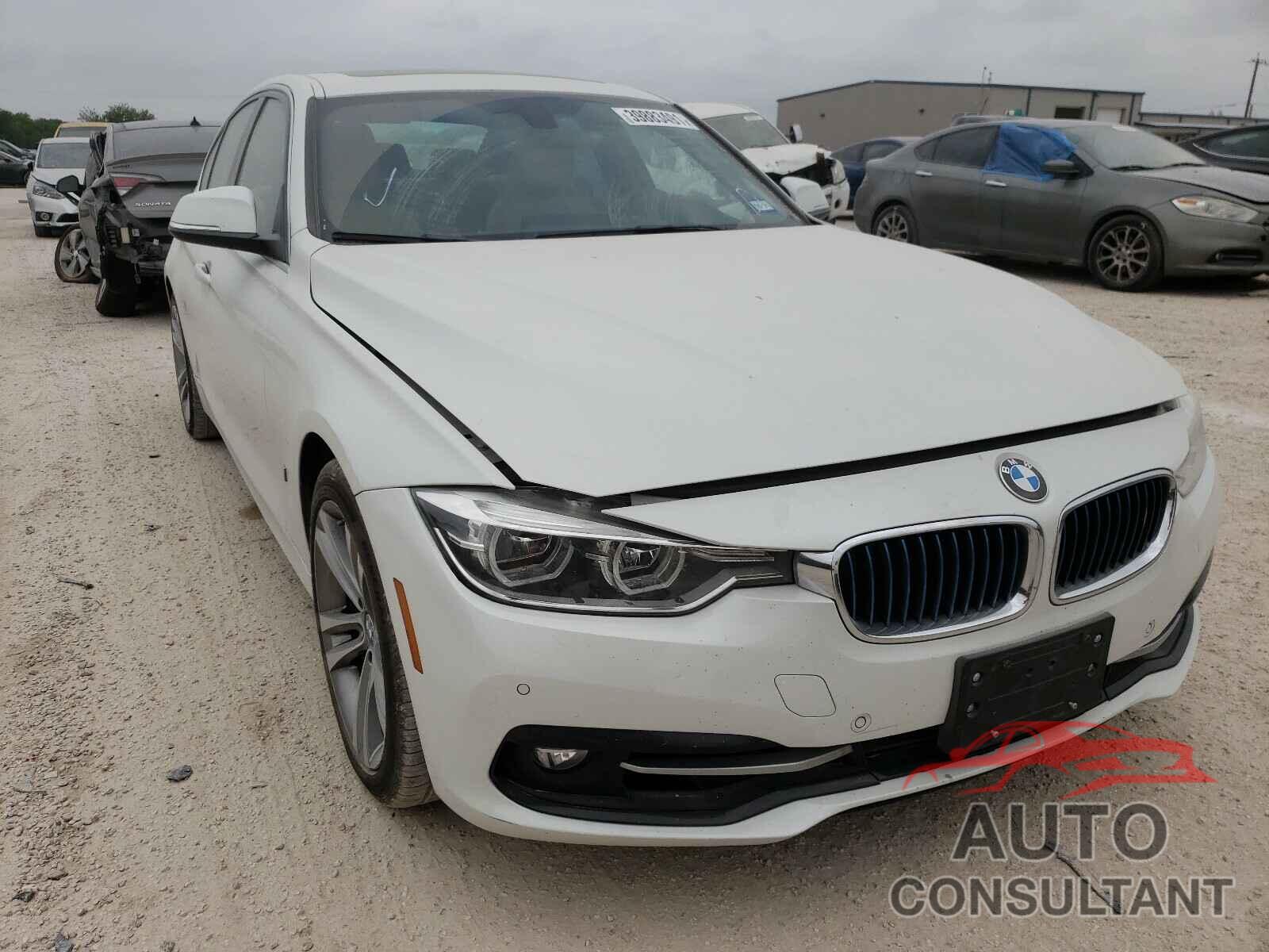 BMW 3 SERIES 2017 - WBA8E1C30HA029677