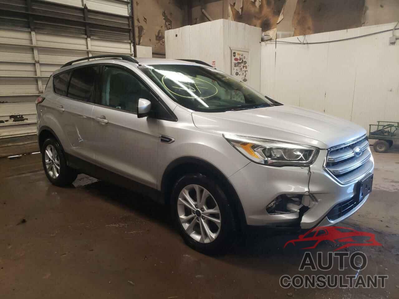 FORD ESCAPE 2017 - 1FMCU0GD2HUA23483