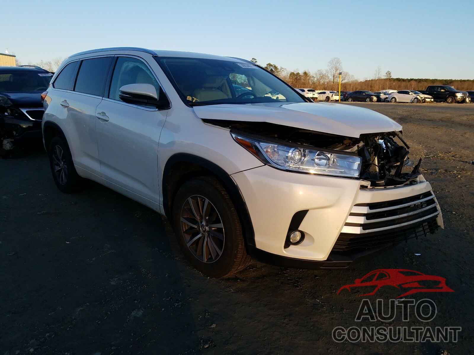 TOYOTA HIGHLANDER 2018 - 5TDKZRFH3JS536777