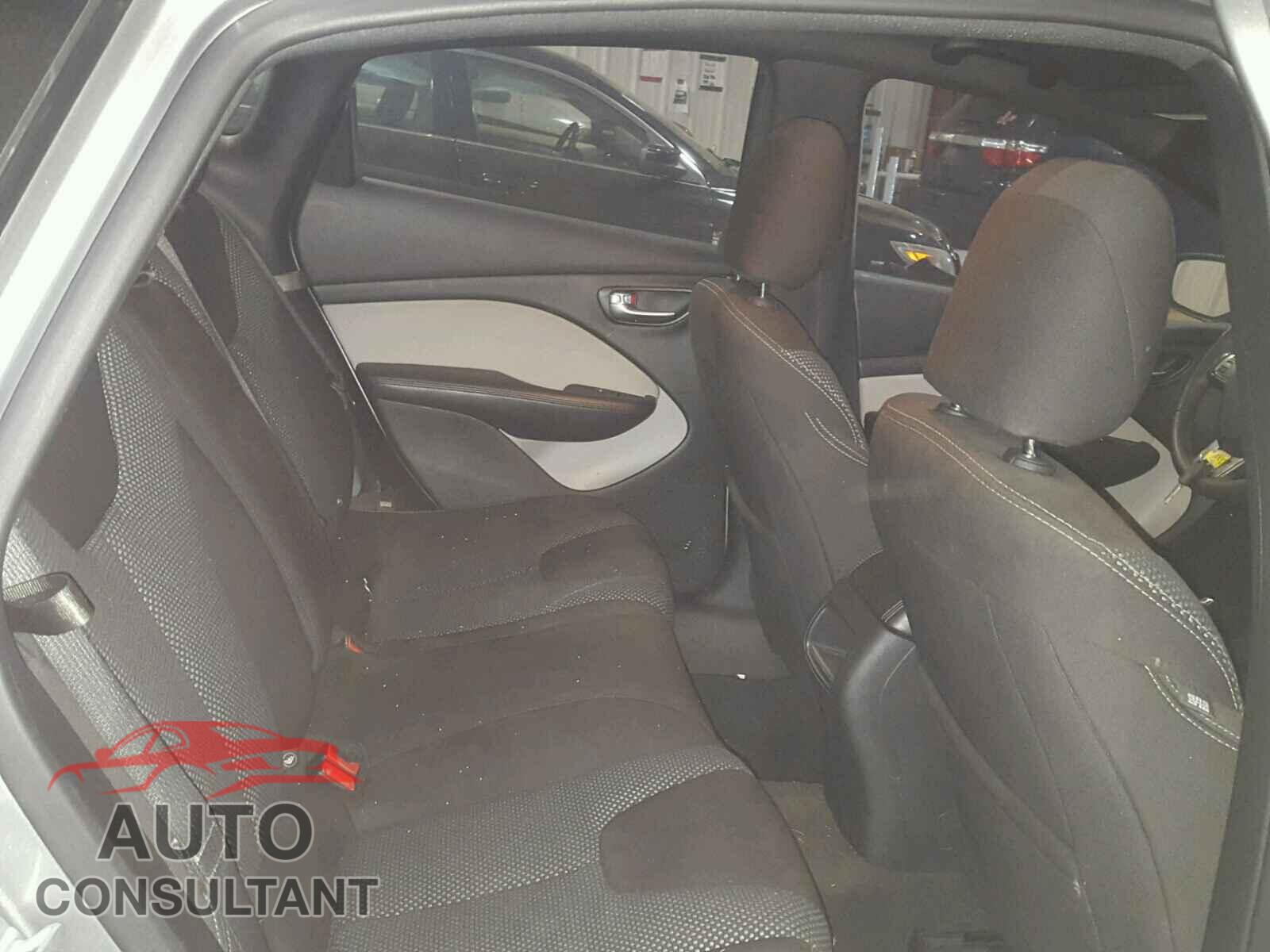 DODGE DART 2015 - 1C3CDFBB1FD286773