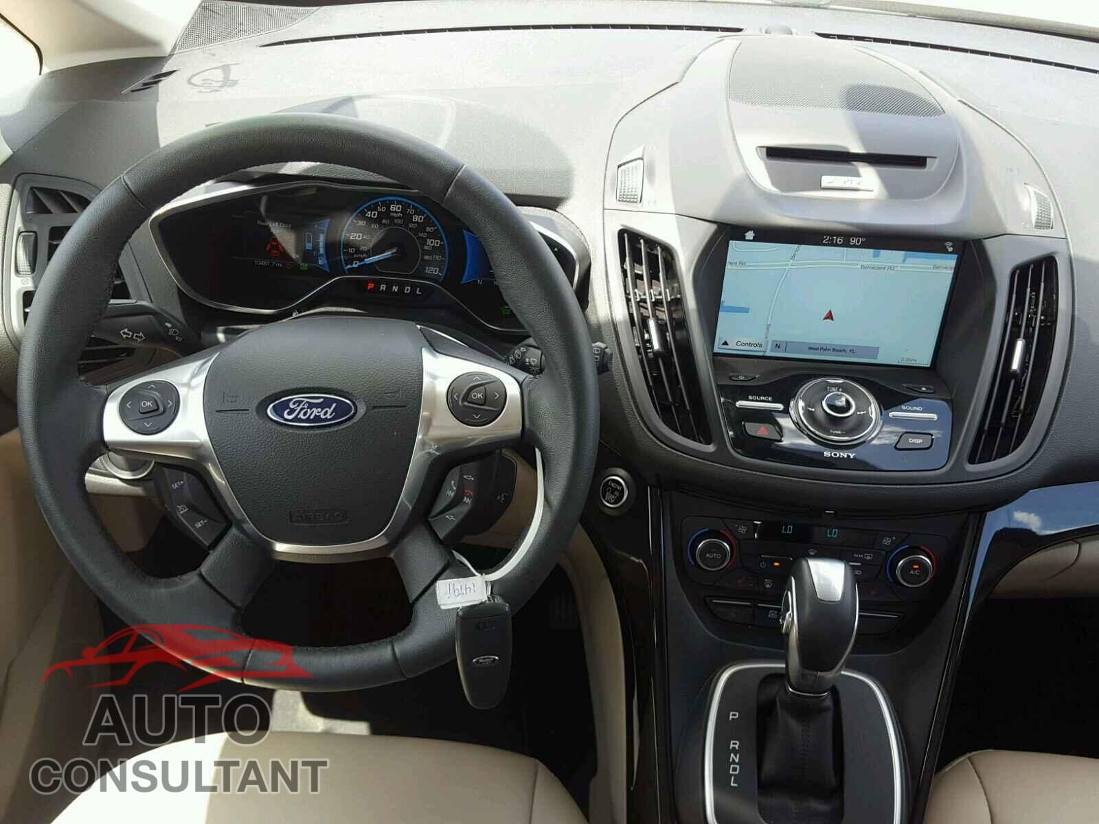 FORD CMAX 2017 - 1FADP5DU4HL104434