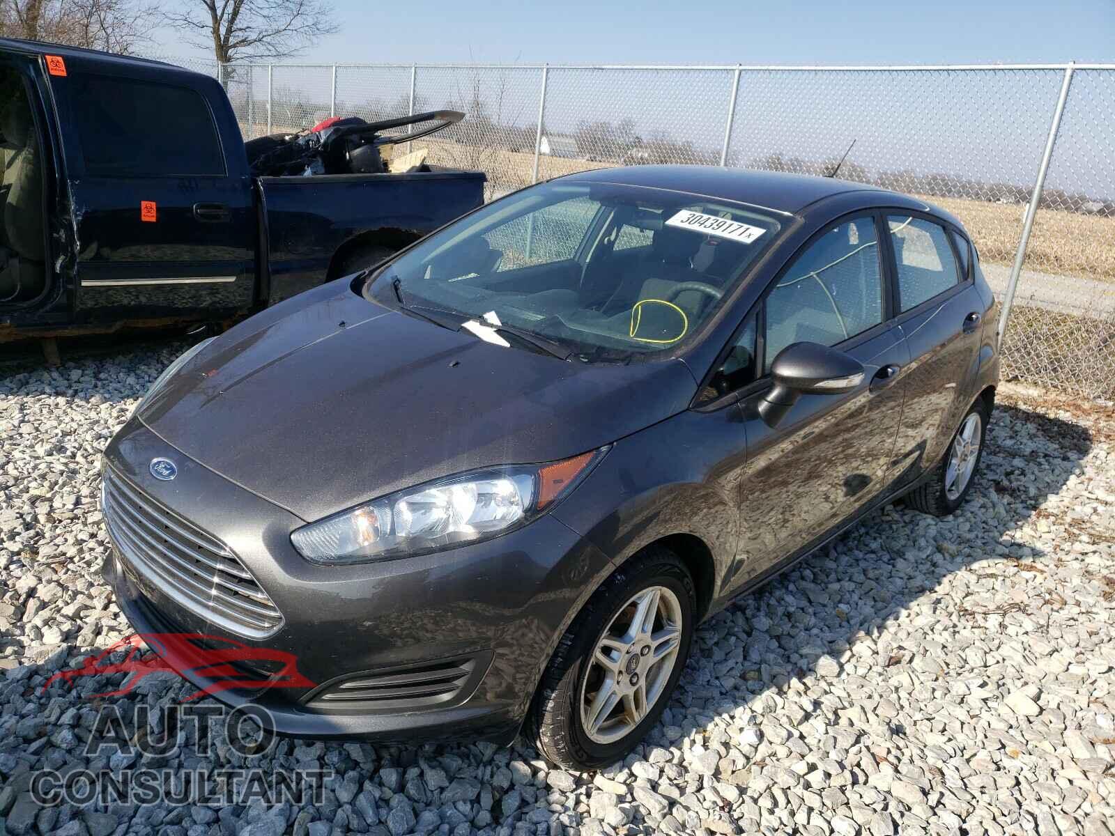 FORD FIESTA 2017 - 3FADP4EJ4HM150181