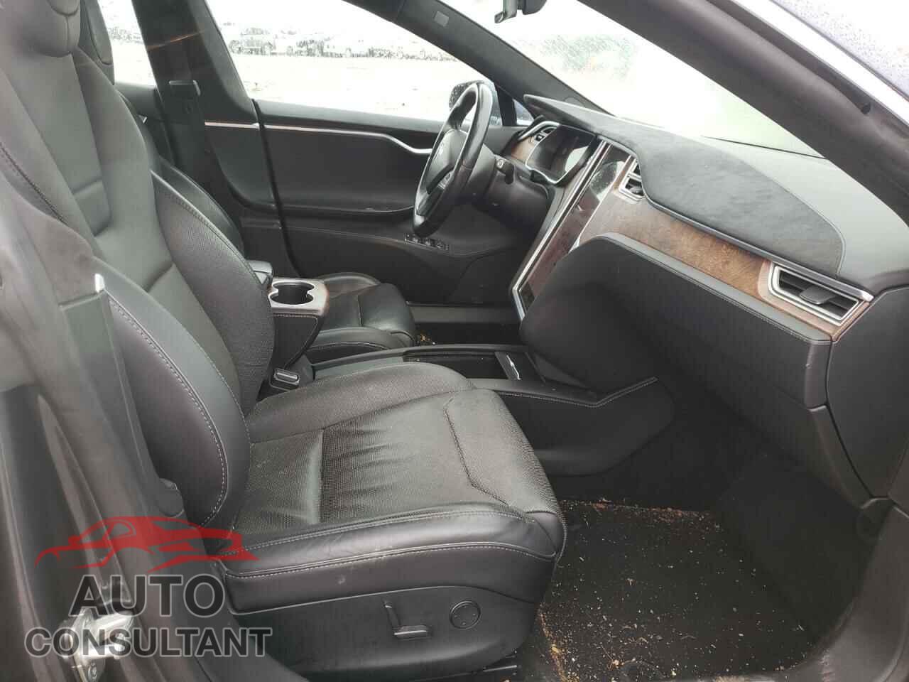 TESLA MODEL S 2016 - 5YJSA1E40GF171303