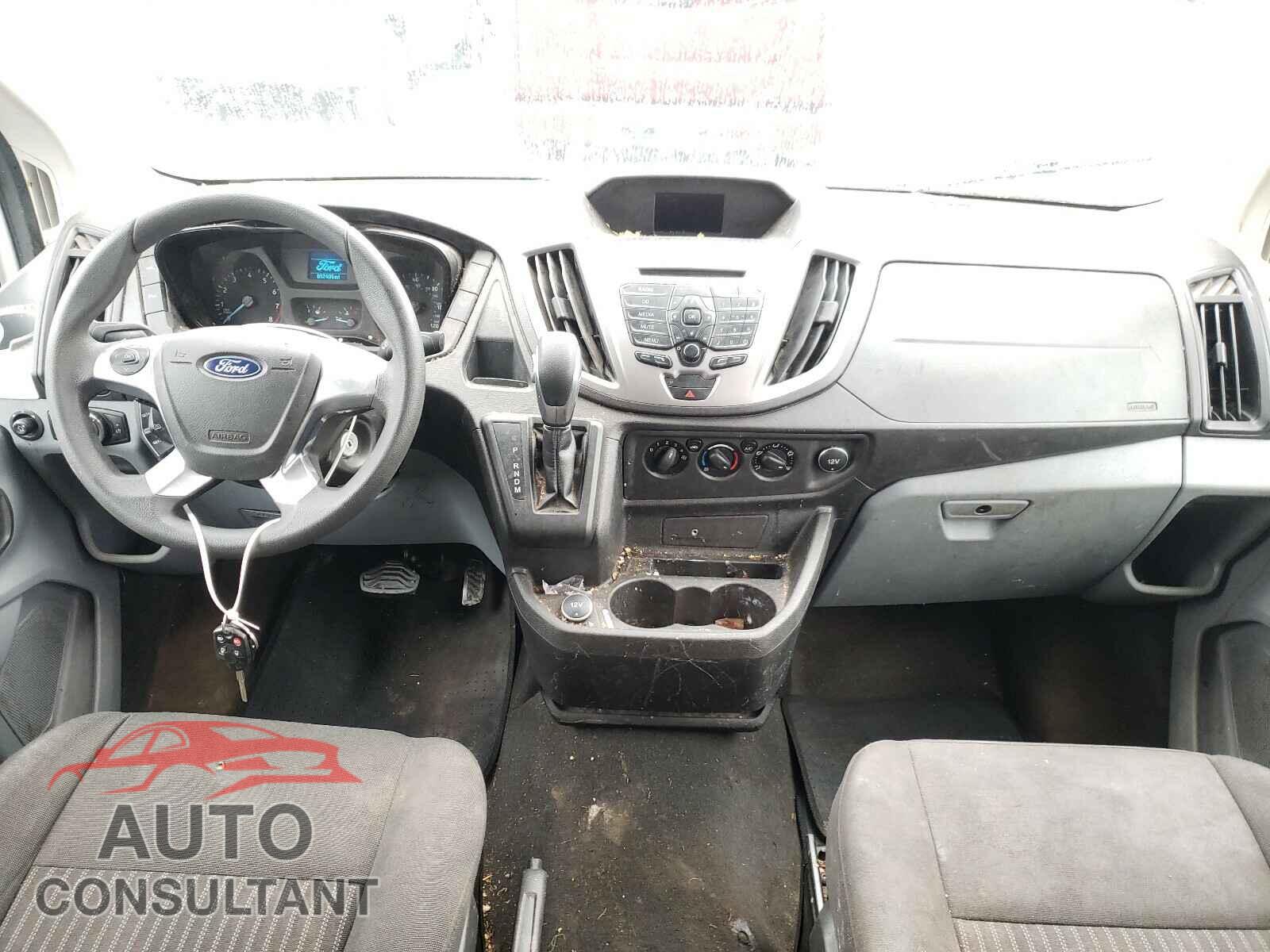 FORD TRANSIT CO 2018 - 1FBVU4XM8JKA27872