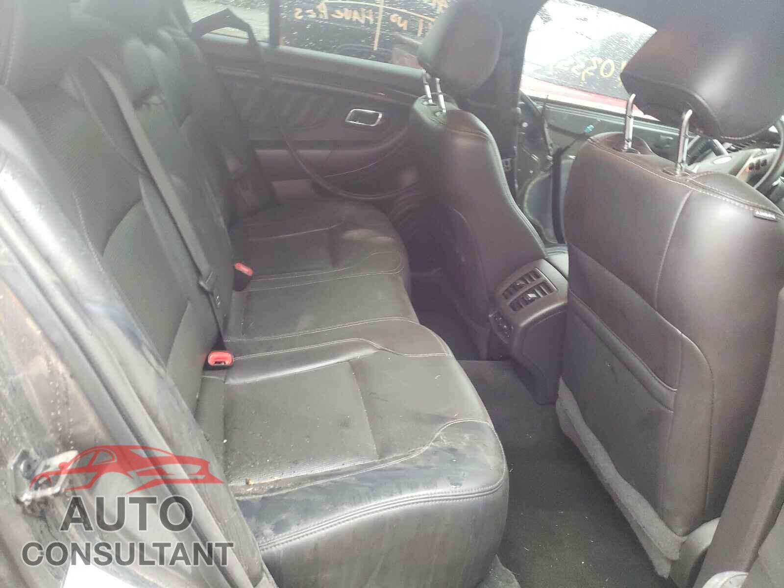 FORD TAURUS 2017 - 1FAHP2F89HG104423