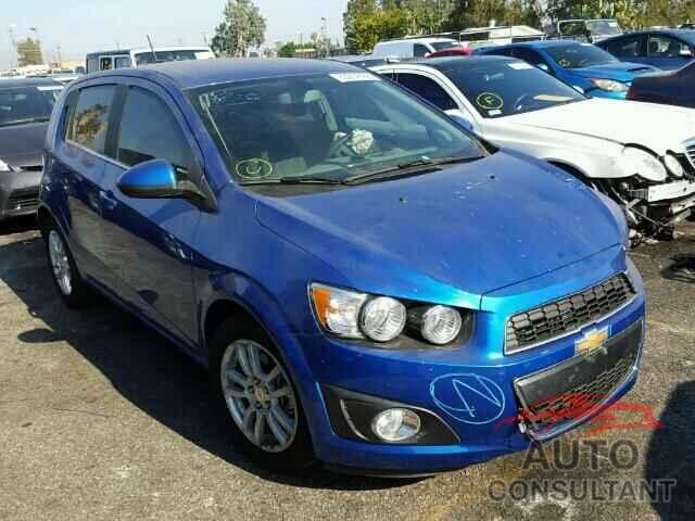 CHEVROLET SONIC 2016 - 1G1JC6SH3G4163304