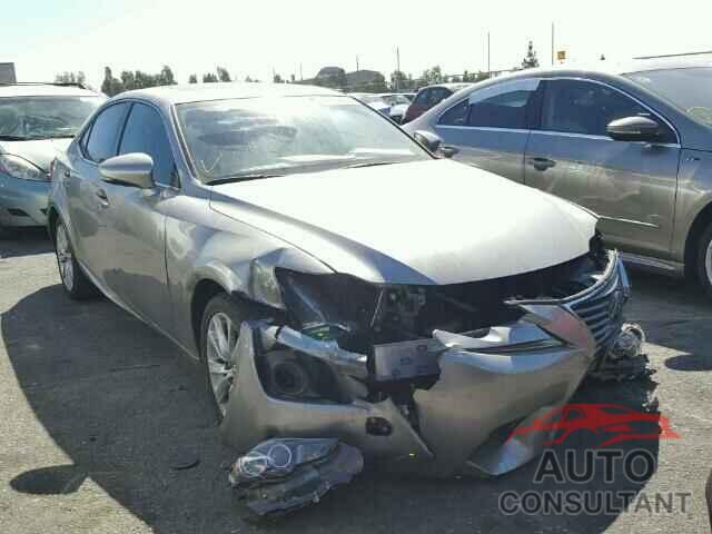 LEXUS IS250 2015 - JTHCF1D29F5018441