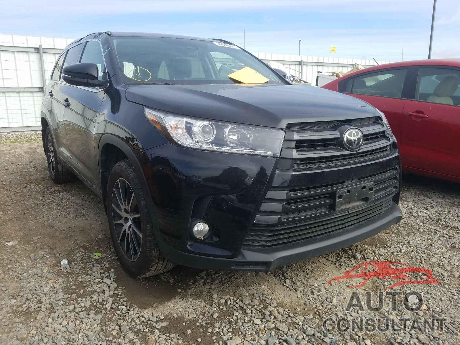 TOYOTA HIGHLANDER 2018 - 5TDJZRFH7JS865784