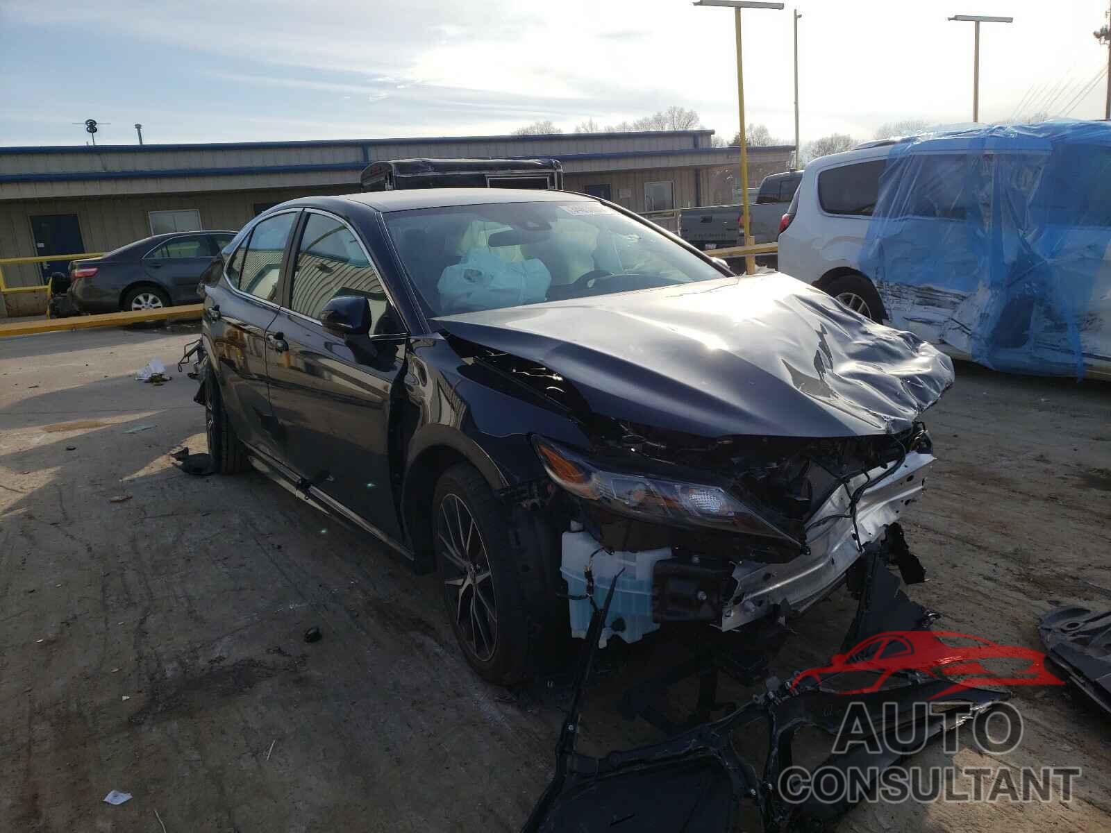 TOYOTA CAMRY 2021 - 4T1G11AK6MU523387