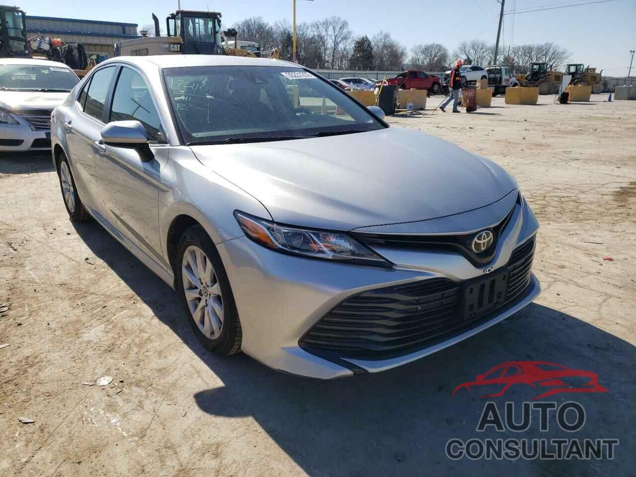 TOYOTA CAMRY 2018 - JTNB11HK7J3011123